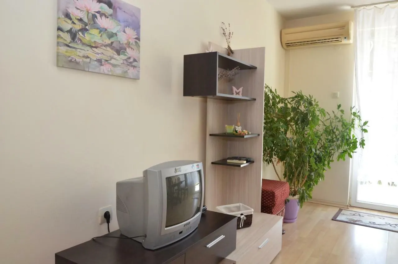 Apartment Breeze Varna
