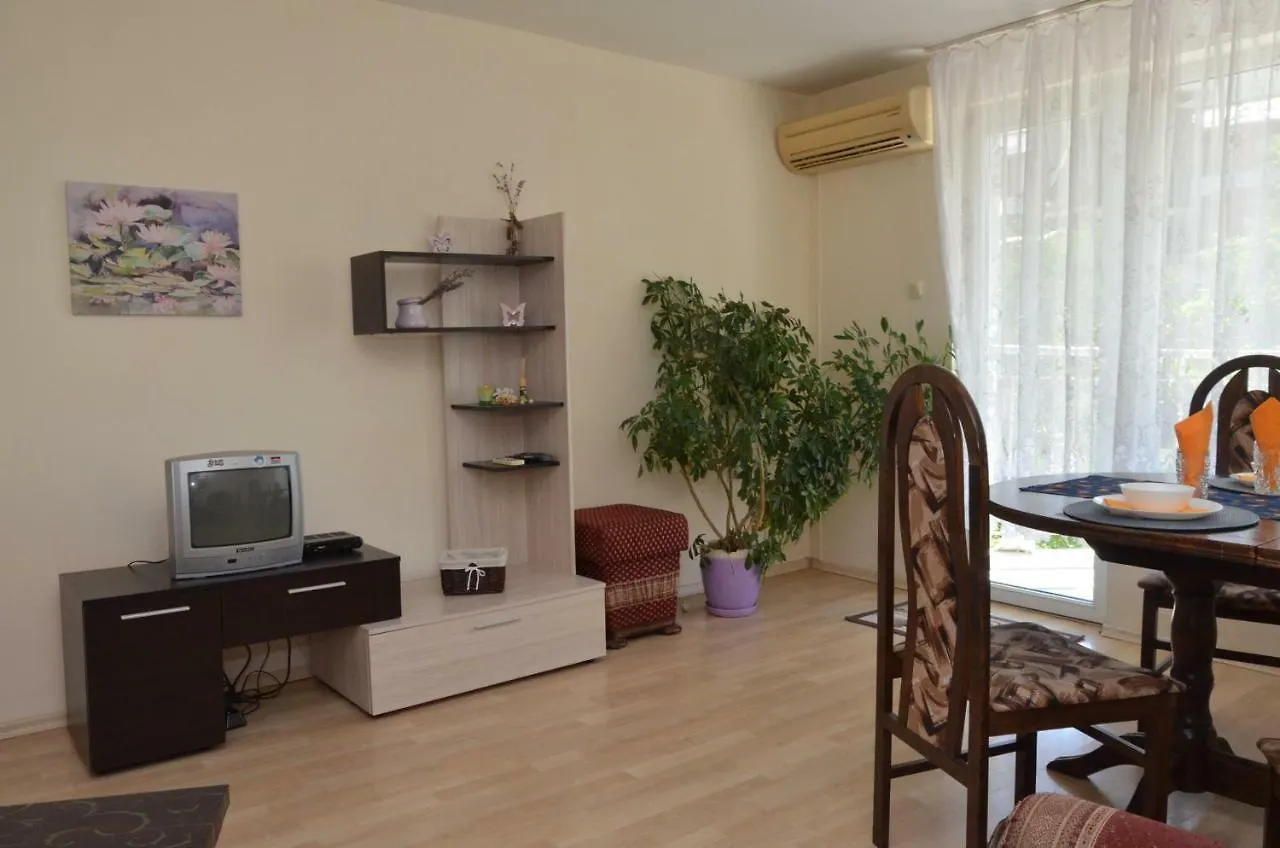 Apartment Breeze Varna Bulgaria